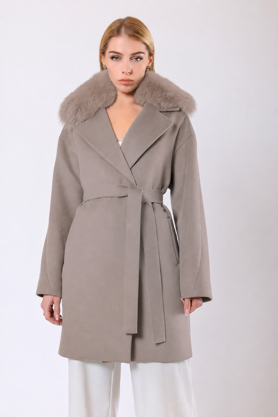 Manteau en cachemire Miranda beige avec finiture en fourrure, LC Leather Club
