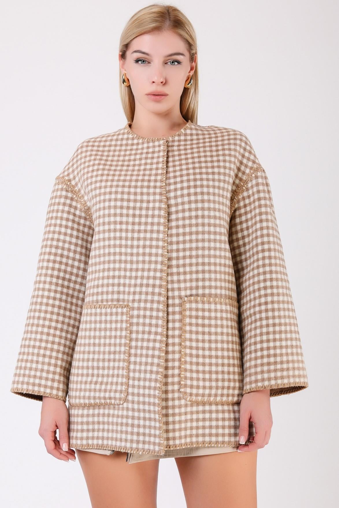 Manteau en alpaga et laine beige avec détail châle, LC Leather Club
