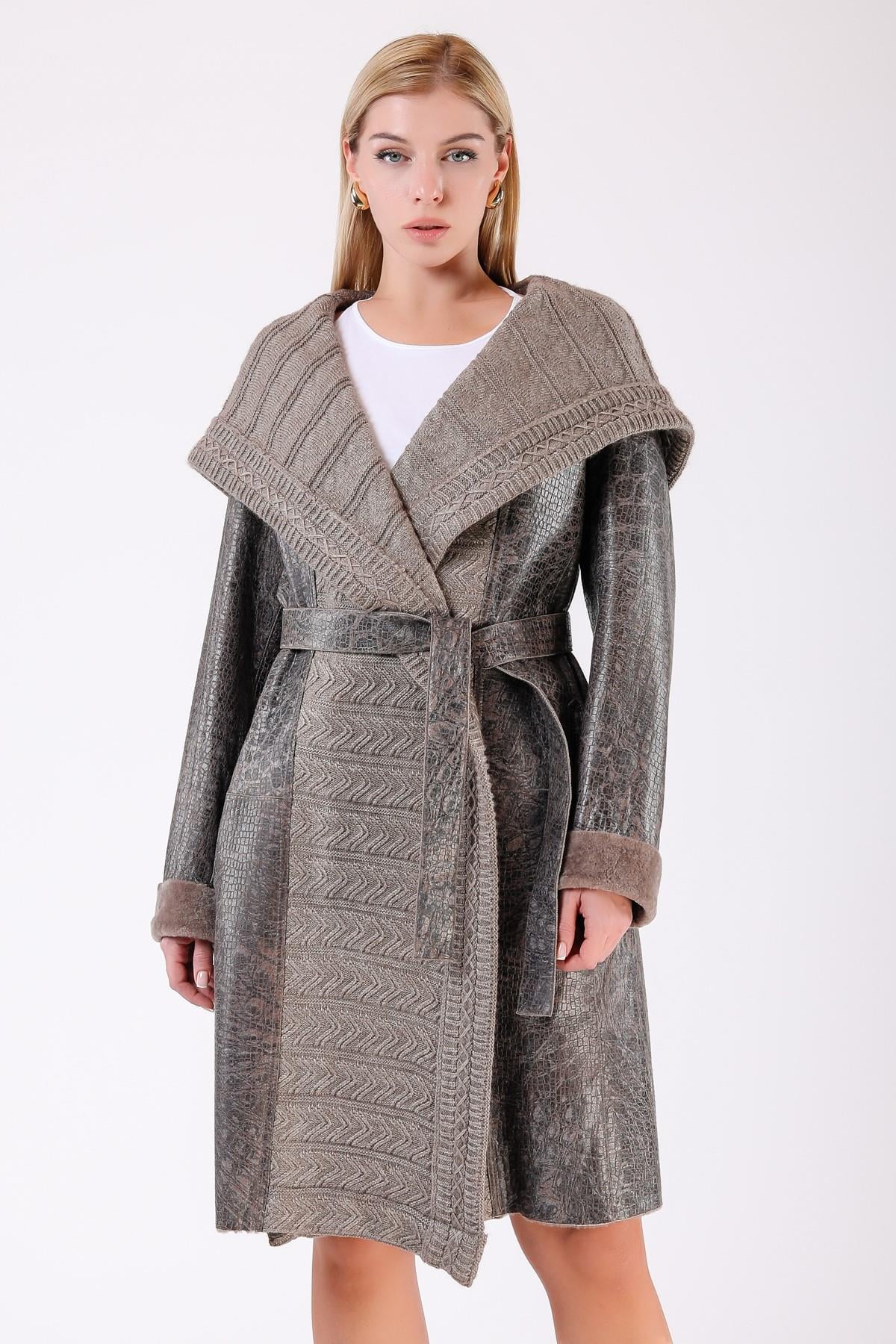 Manteau en fourrure beige avec détails tricot, LC Leather Club