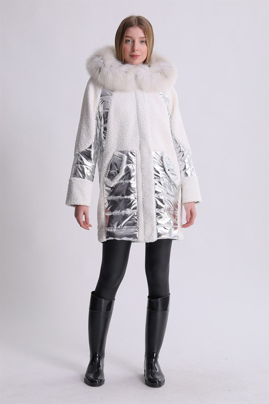 Doudoune blanche Glam avec détails en renard, LC Leather Club