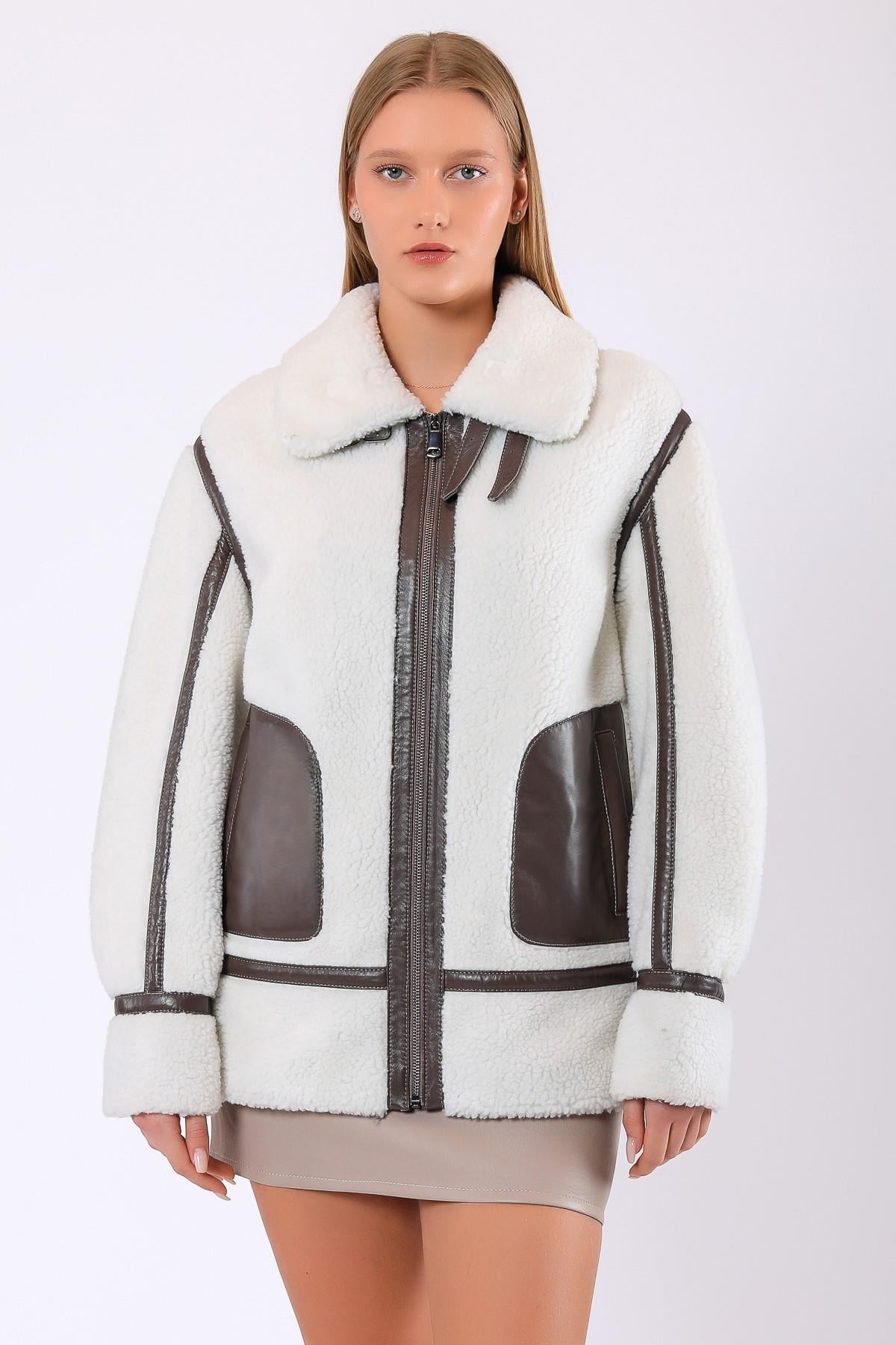 Manteau en laine blanc Stella avec garniture fourrure, LC Leather Club