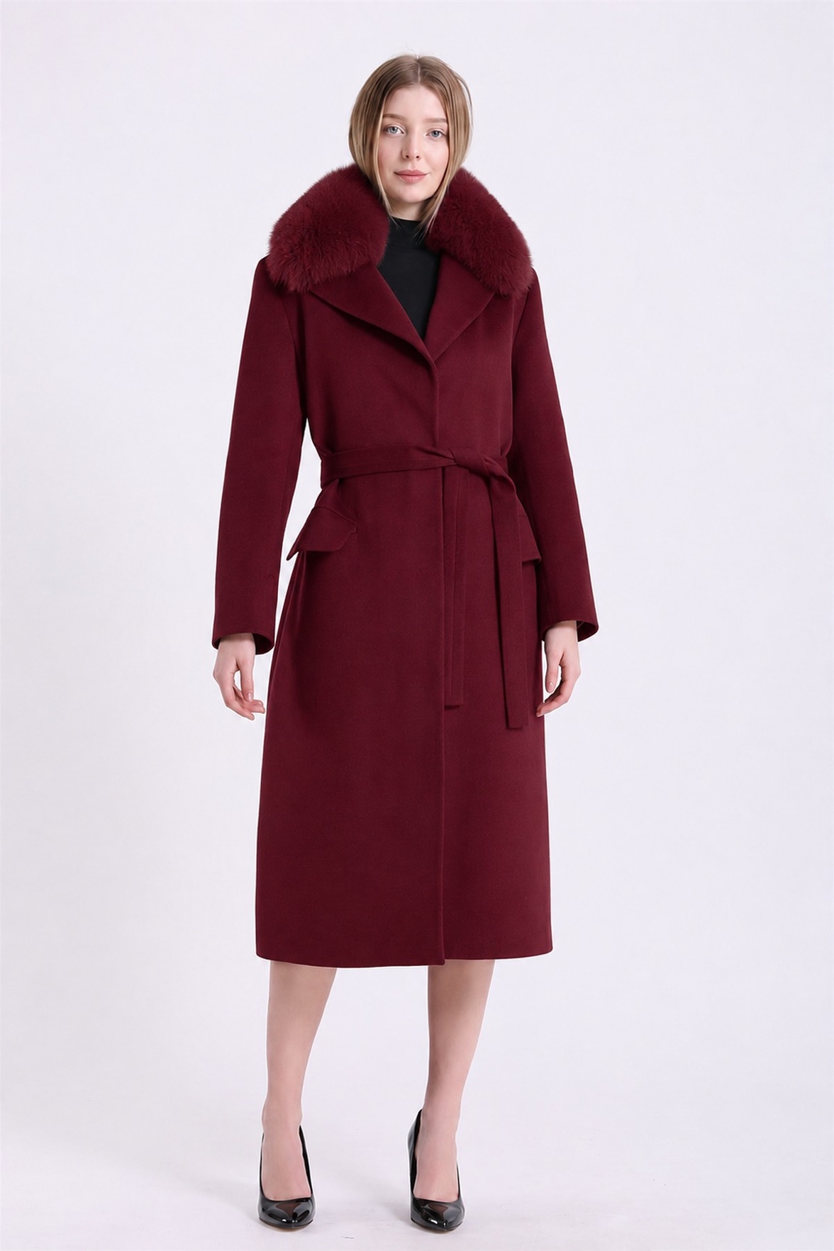 Manteau en cachemire bordeaux avec finitions en fourrure de renard, LC Leather Club