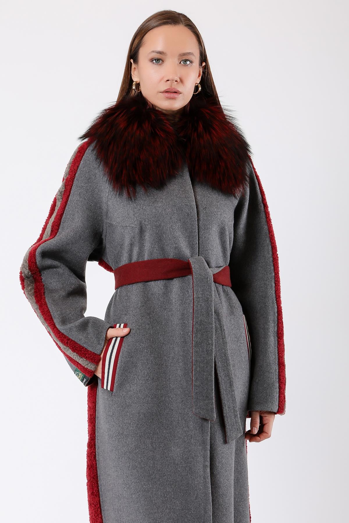 Manteau en alpaga laine gris avec garniture en fourrure de renard, LC Leather Club