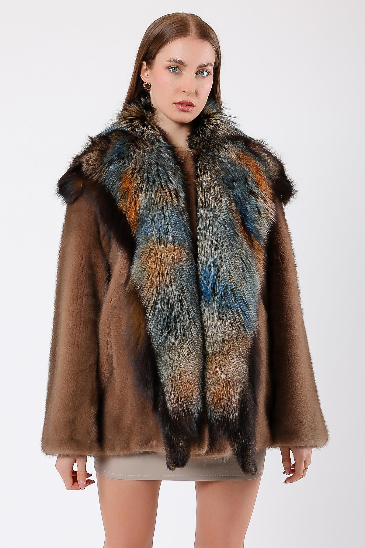 Manteau en fourrure de vison marron avec garniture en fourrure de renard, LC Leather Club