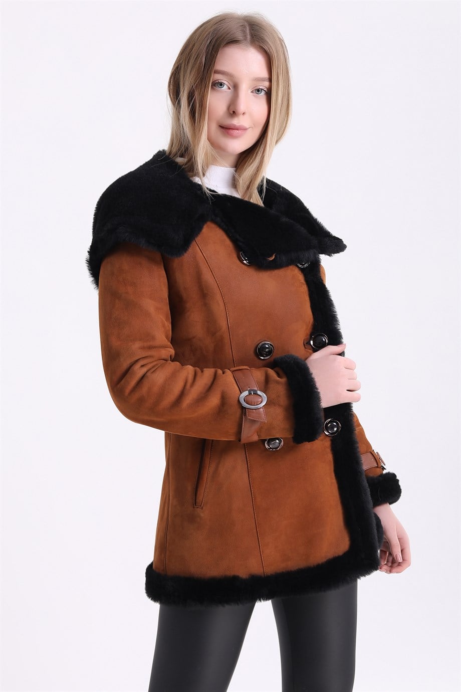 Brauner Lammfellmantel mit Kapuze, LC Leather Club