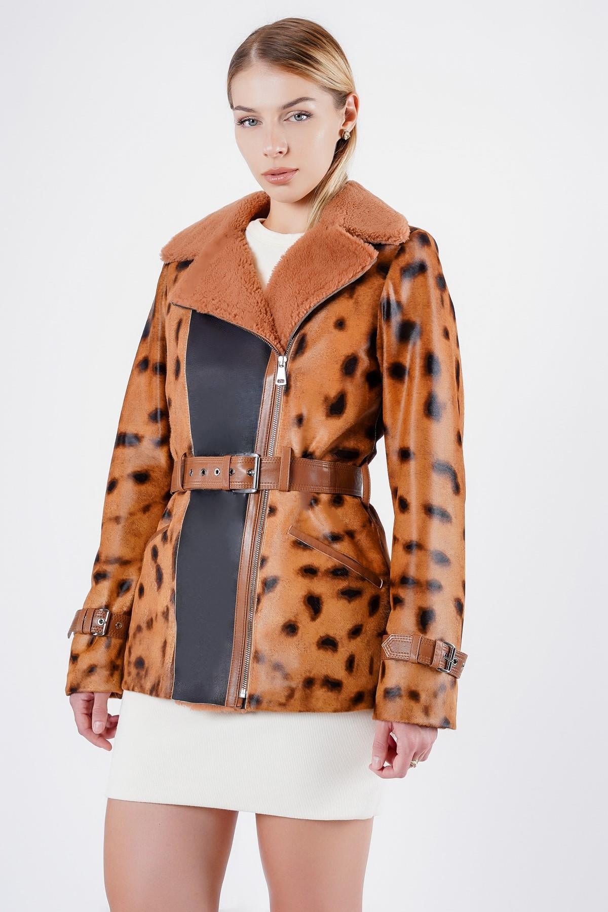 Manteau en fourrure brun motif léopard, LC Leather Club