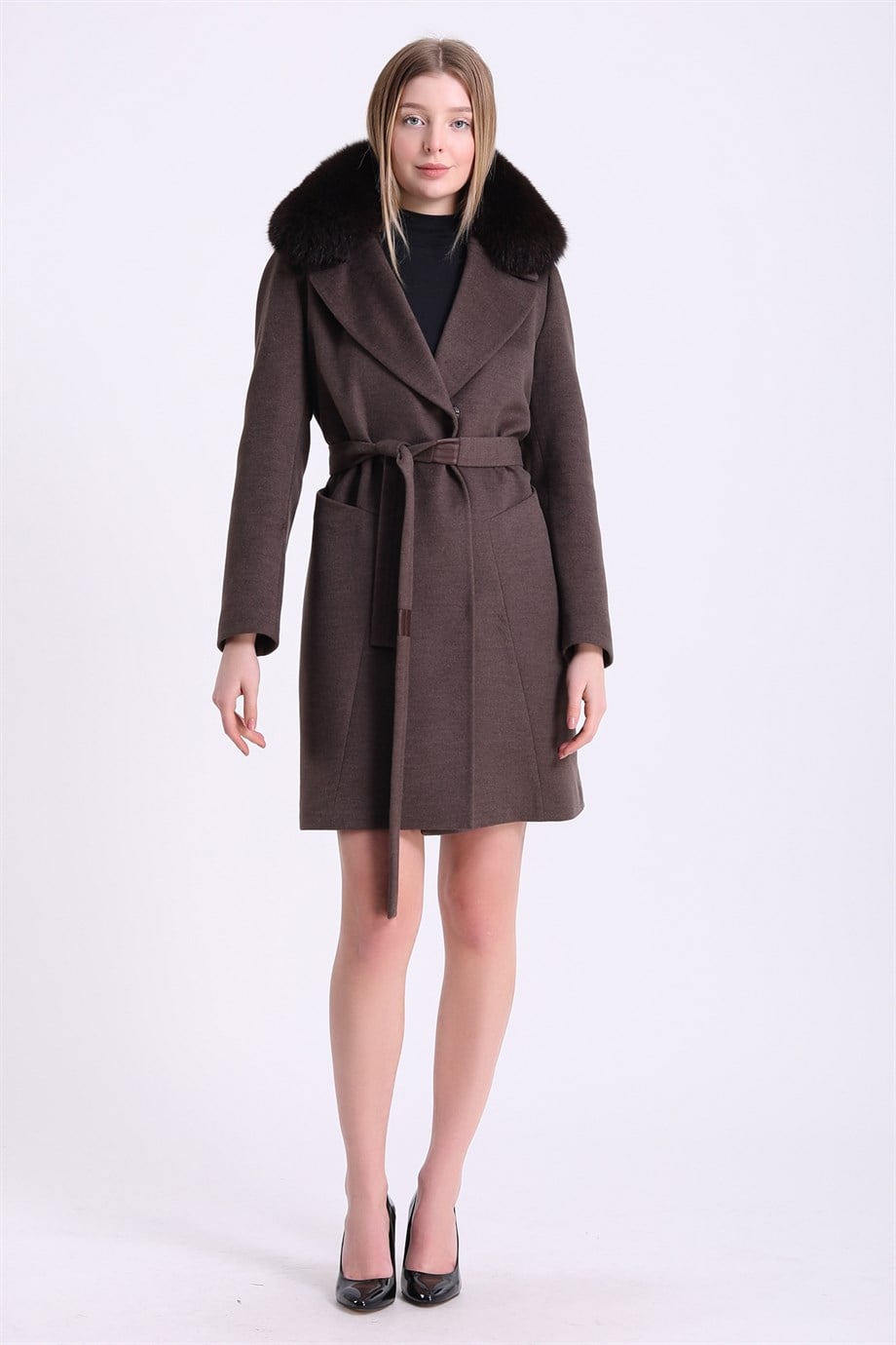 Bruine kasjmieren mantel met vosbontafwerking, LC Leather Club