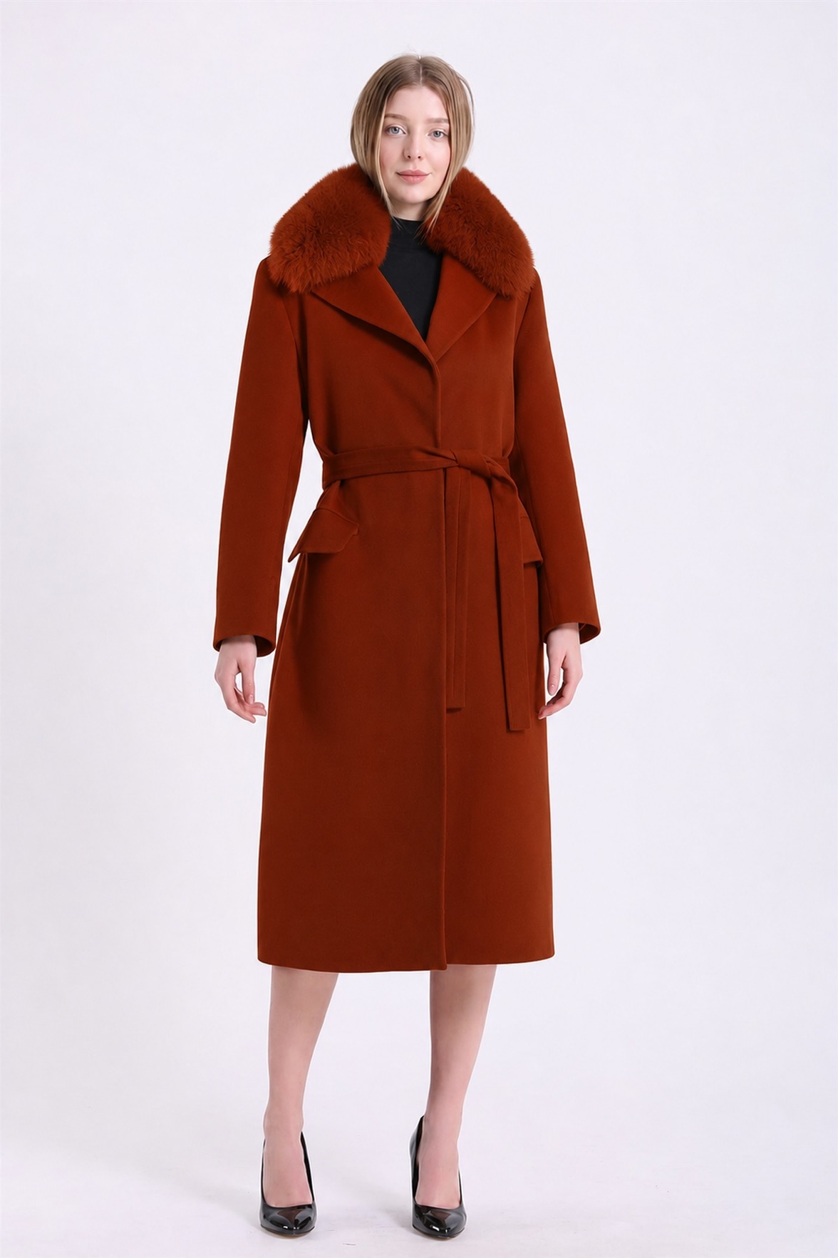 Manteau en cachemire cognac avec fitures en renard, LC Leather Club