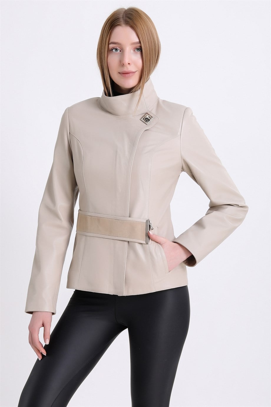 Veste en cuir crème avec détails boutons, LC Leather Club