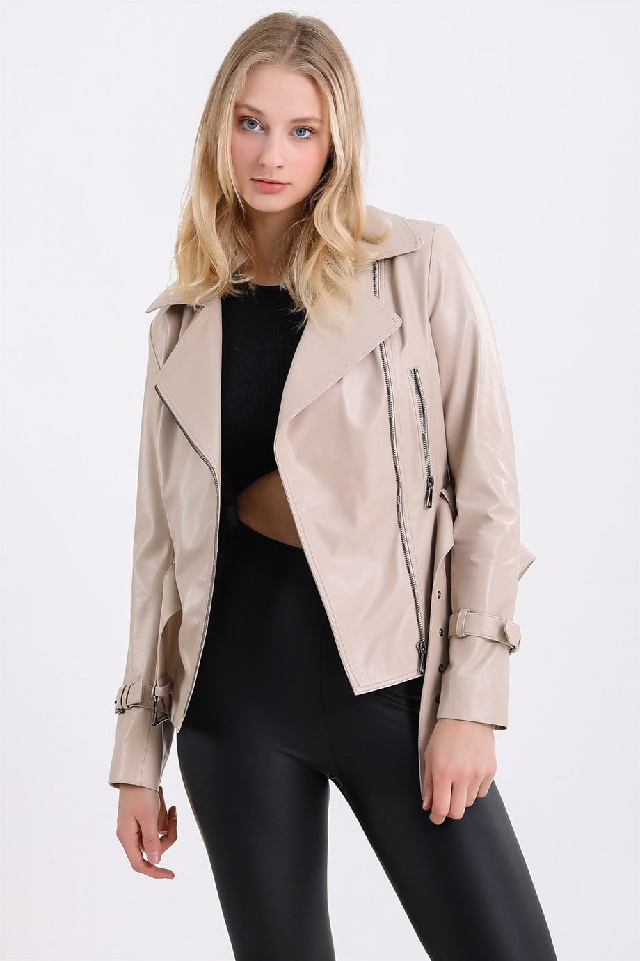 Veste ajustée en cuir couleur crème avec détail de ceinture, LC Leather Club