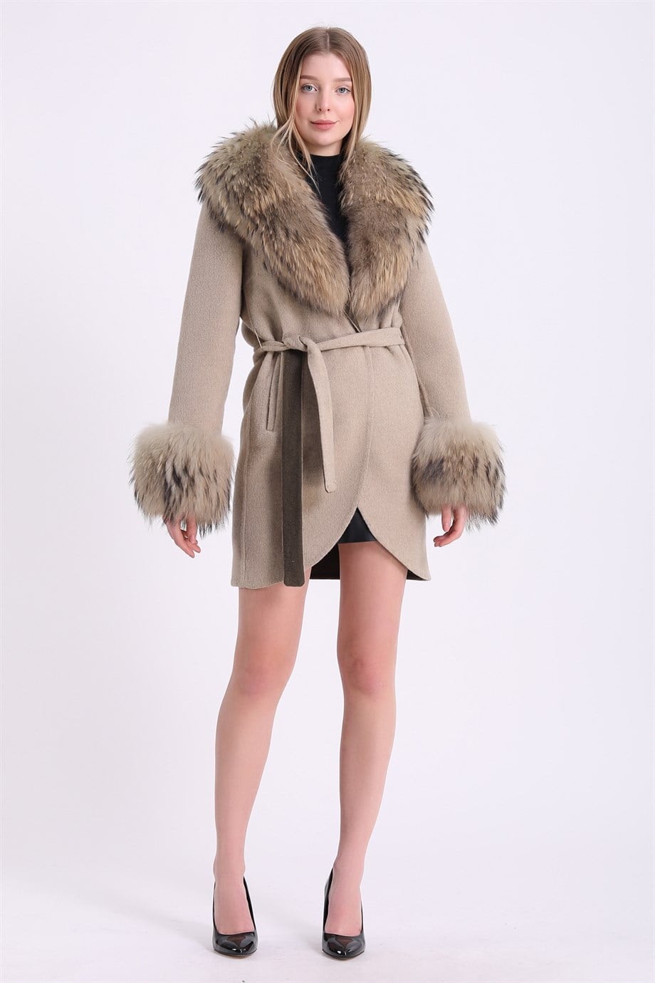 Krem Tilki Kürk Aksesuarlı Kaşmir Kaban, LC Leather Club