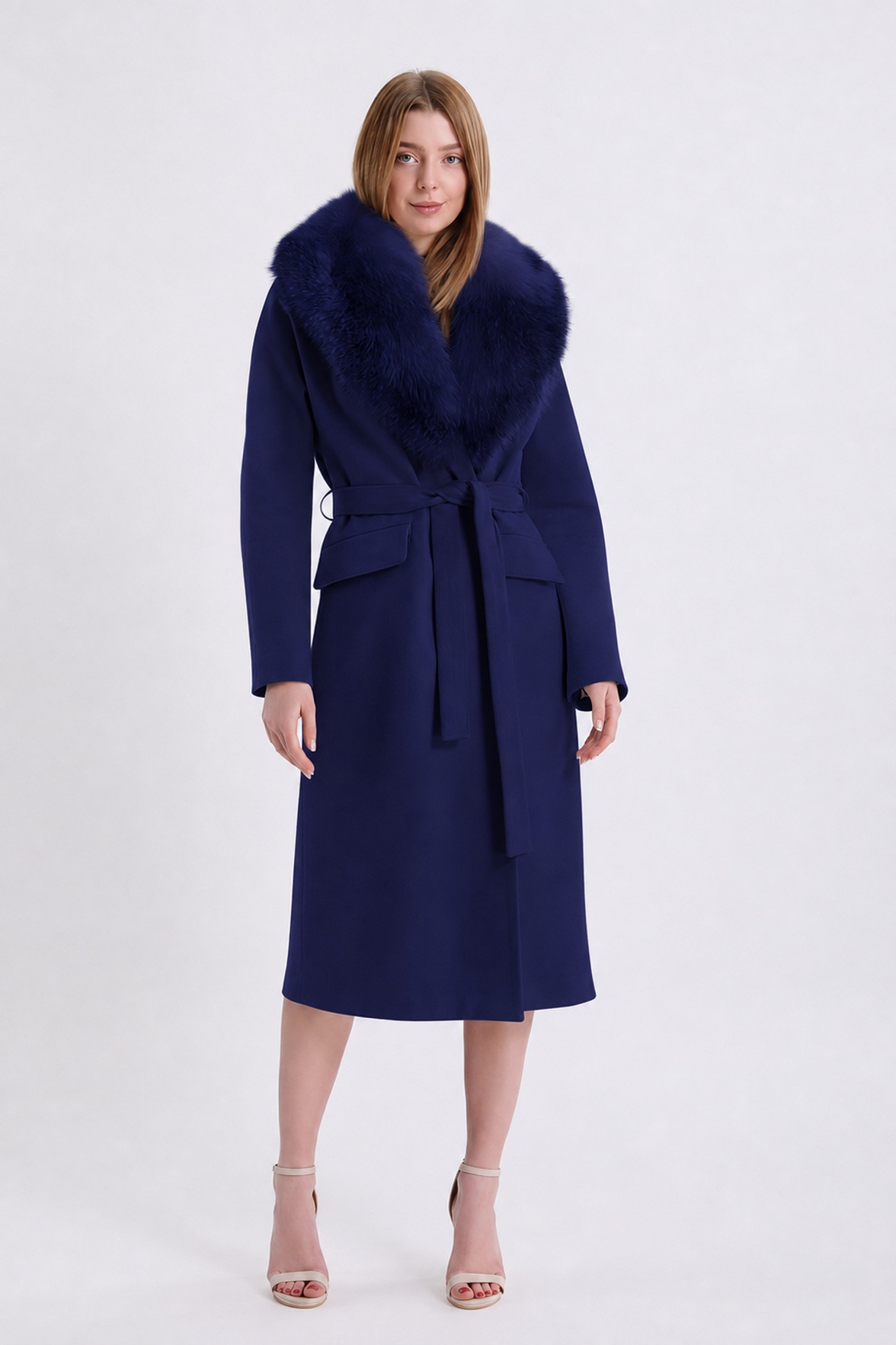 Manteau en cachemire Arjante bleu marine avec fitures en renard, LC Leather Club