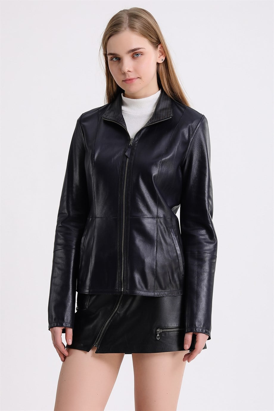 سترة جلدية كحلية قابلة للعكس بنقشة مربعات, LC Leather Club