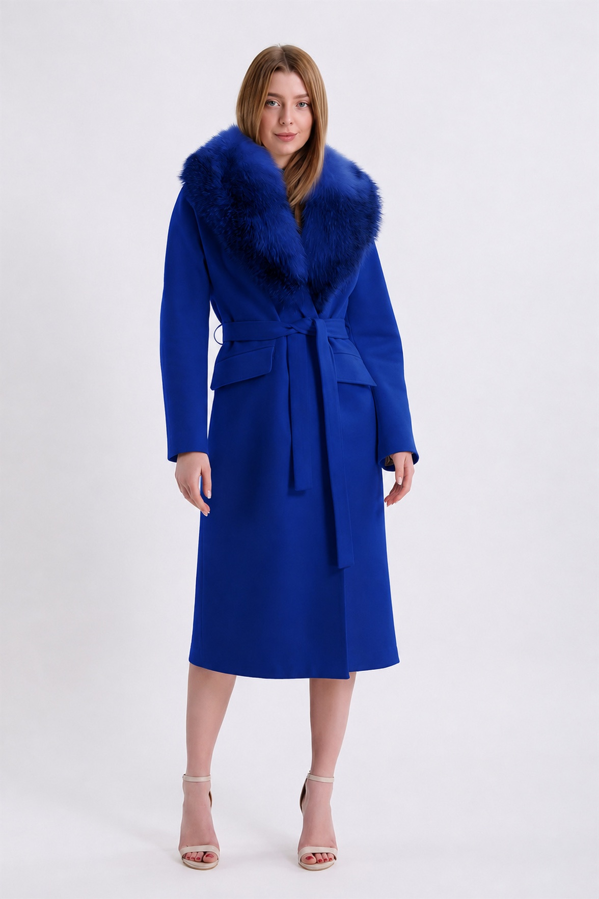 Manteau en cachemire Arjante bleu avec fitures en renard, LC Leather Club