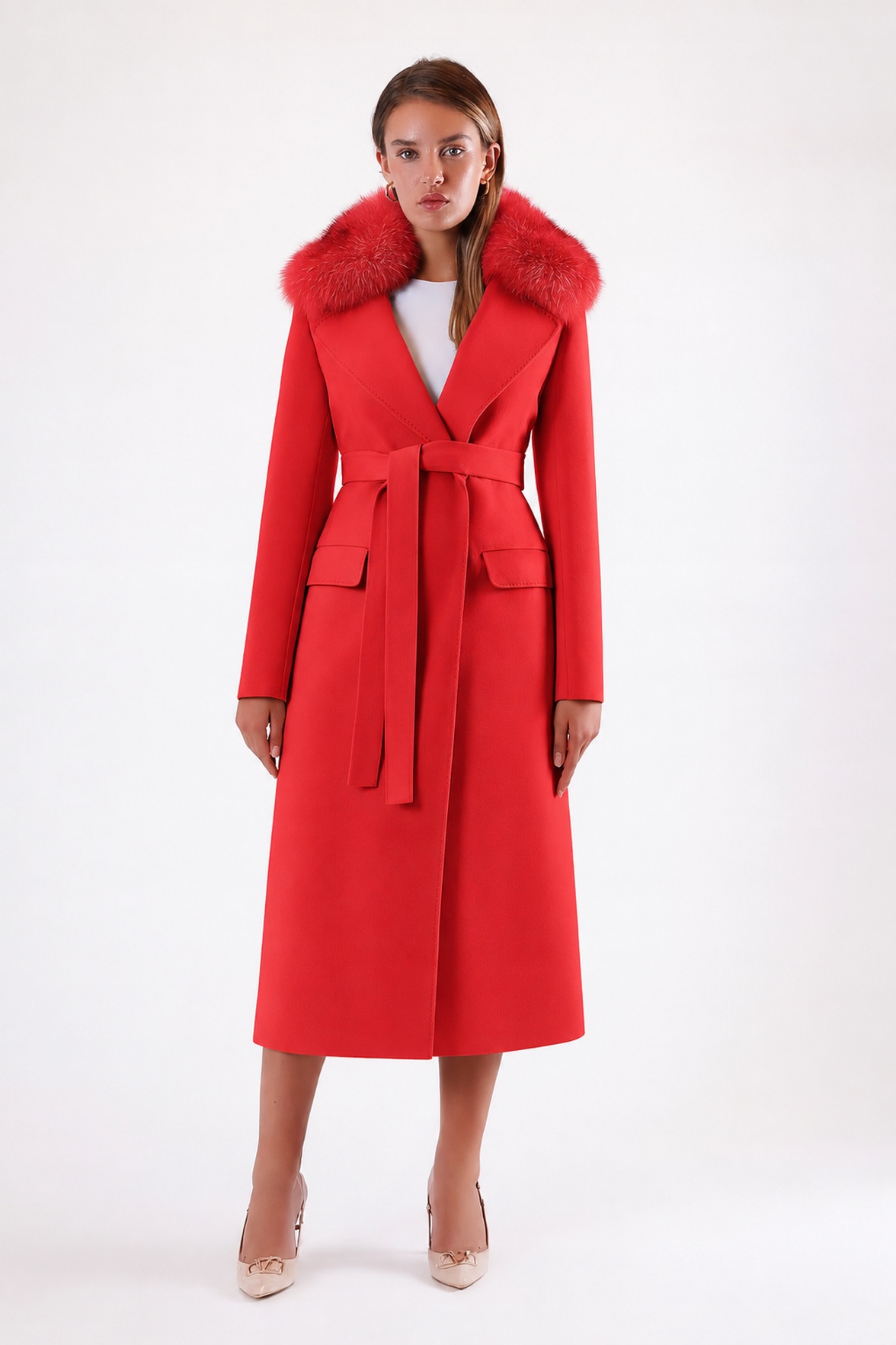 Manteau en cachemire couleur grenade avec fioritures en fourrure, LC Leather Club