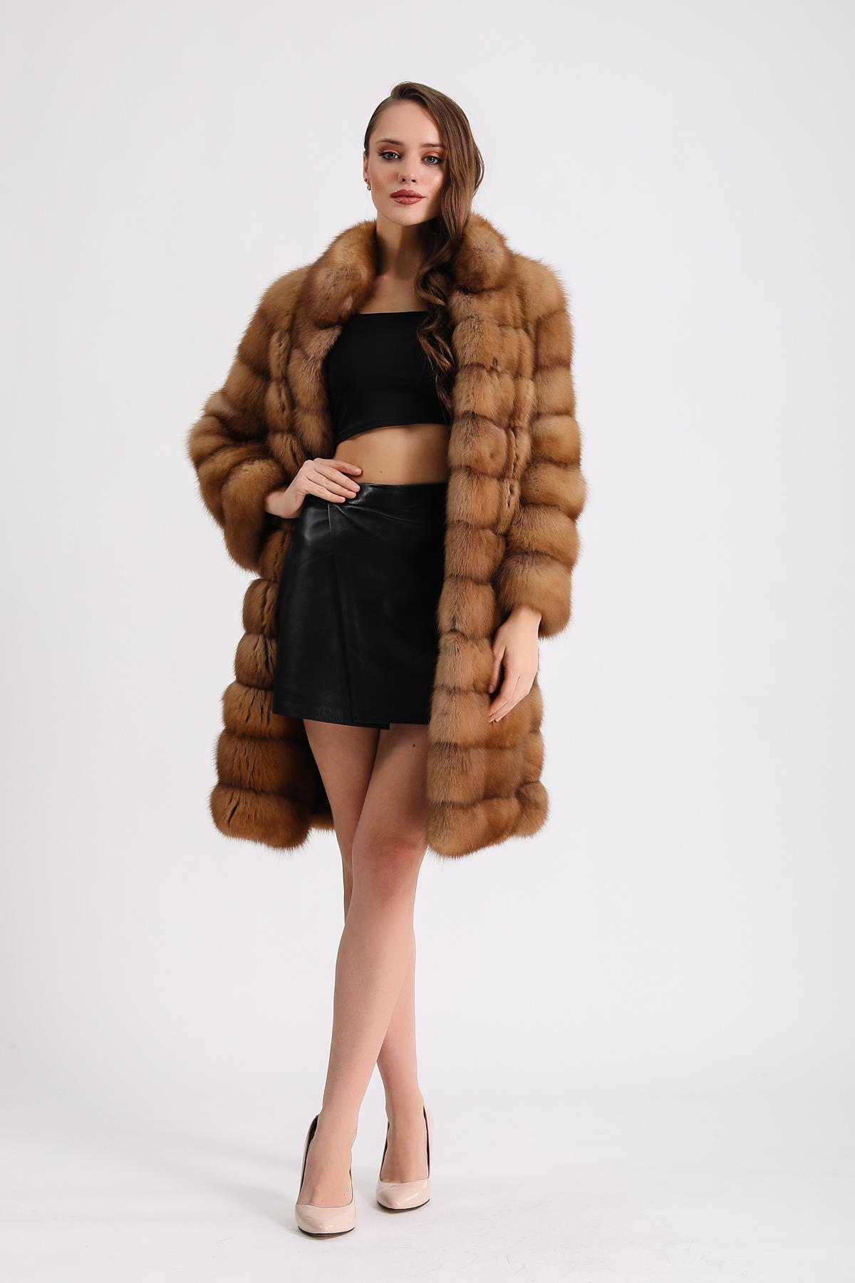 Manteau en fourrure de zibeline naturel brun, LC Leather Club