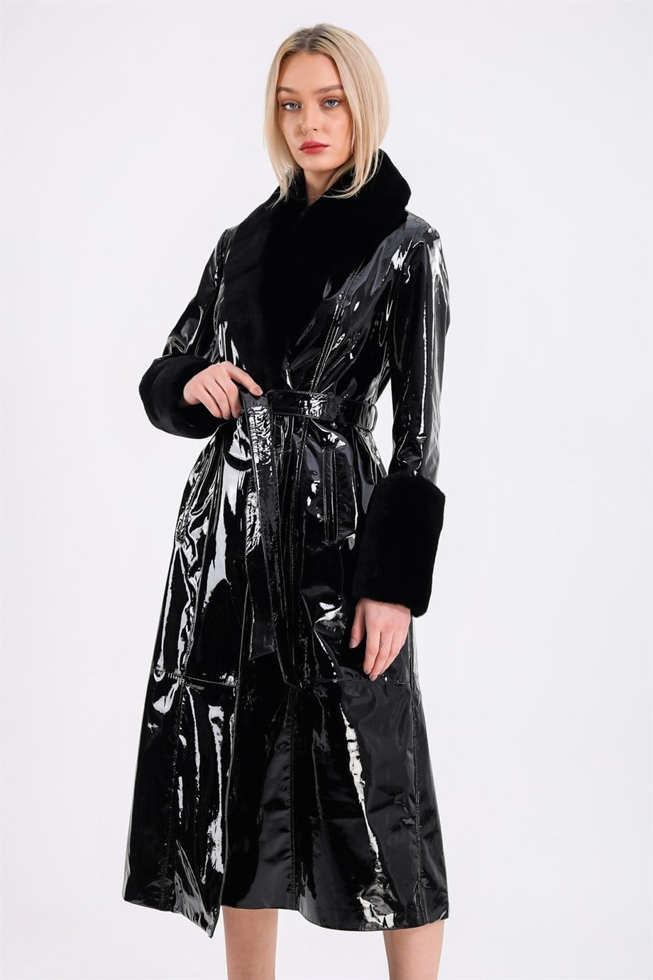 Zwarte mantel met rex-bont-afwerking en lak leer, LC Leather Club