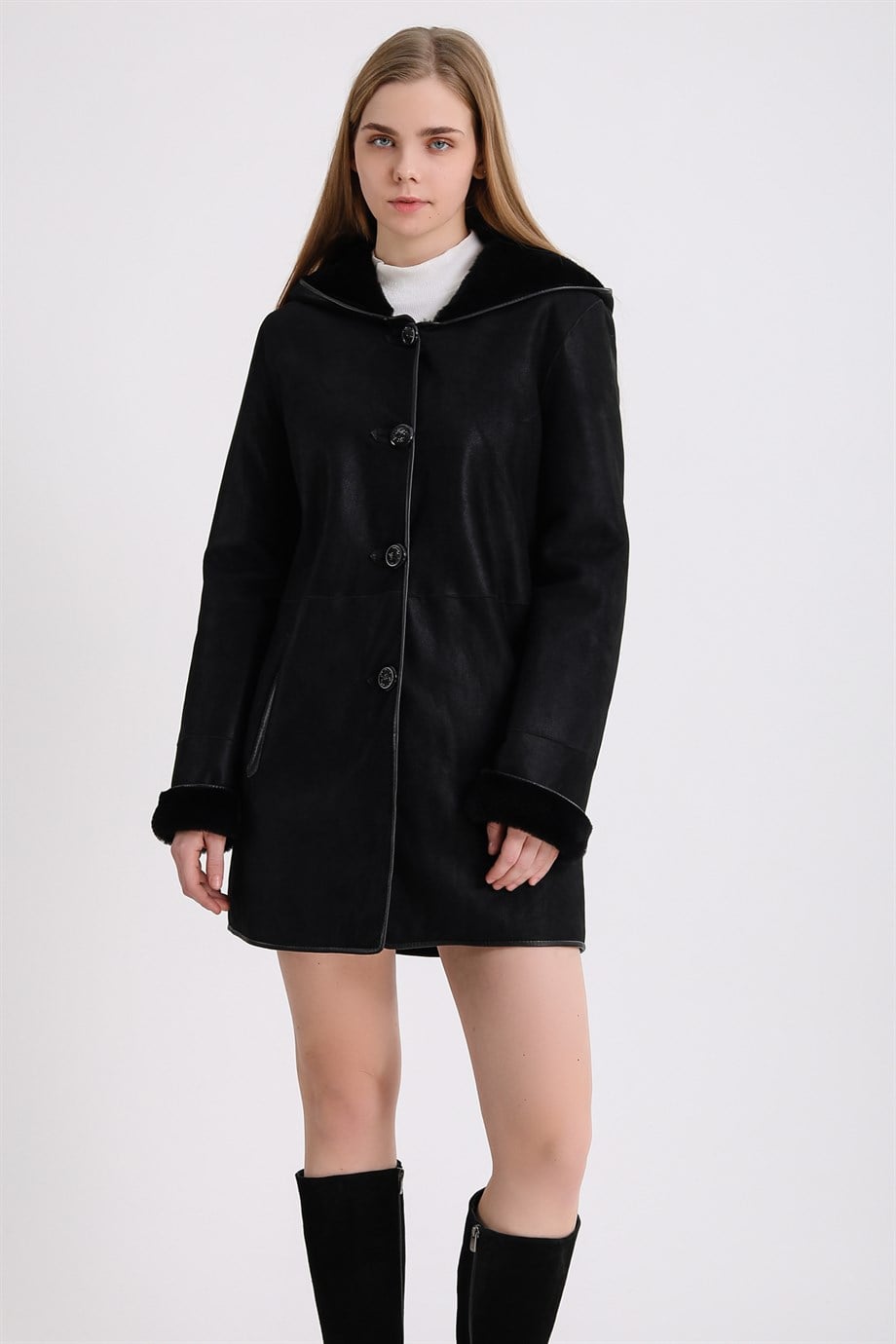 Manteau en fourrure silky noir, LC Leather Club