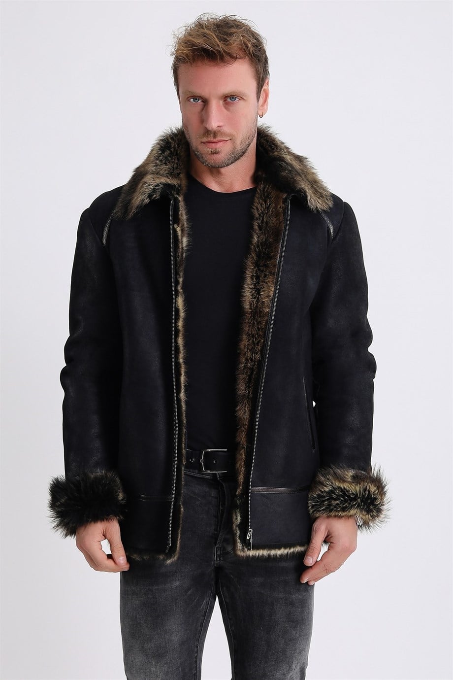 معطف جلدي أسود ببطانة فرو توسكاني, LC Leather Club