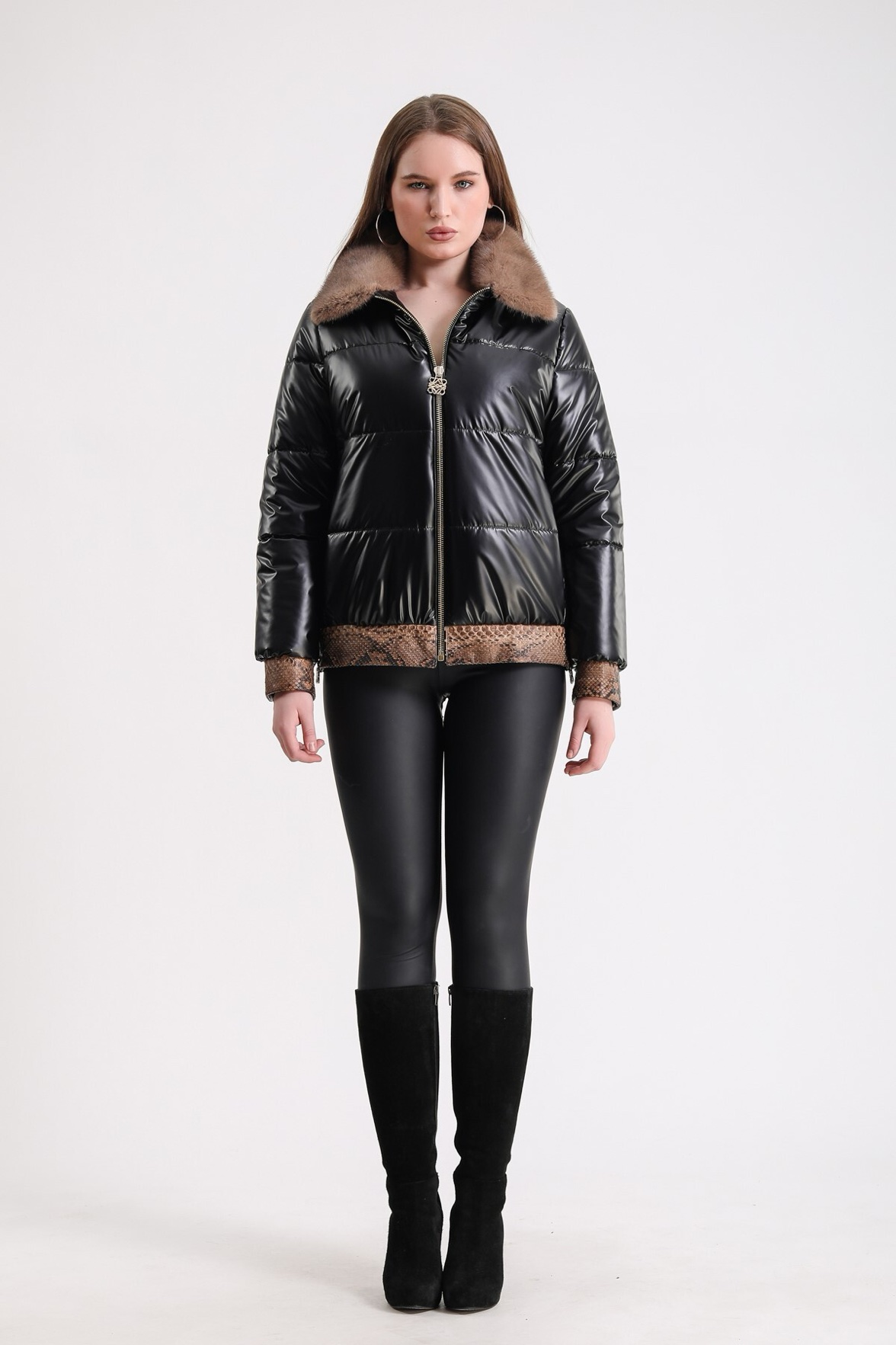 Czarna kurtka puchowa z wykończeniem z norek i pytona, LC Leather Club