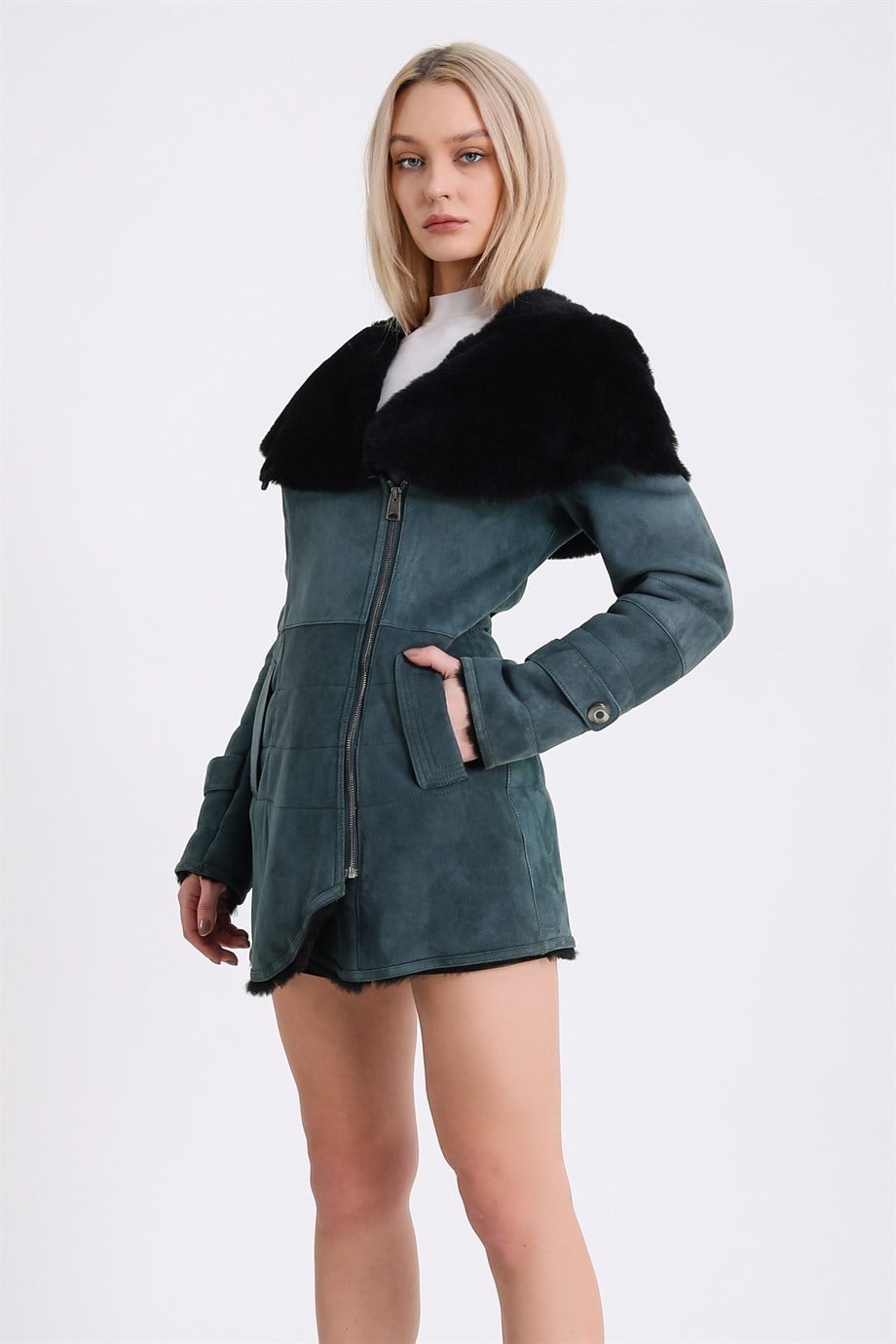 Manteau en fourrure Toscane vert d'eau, LC Leather Club
