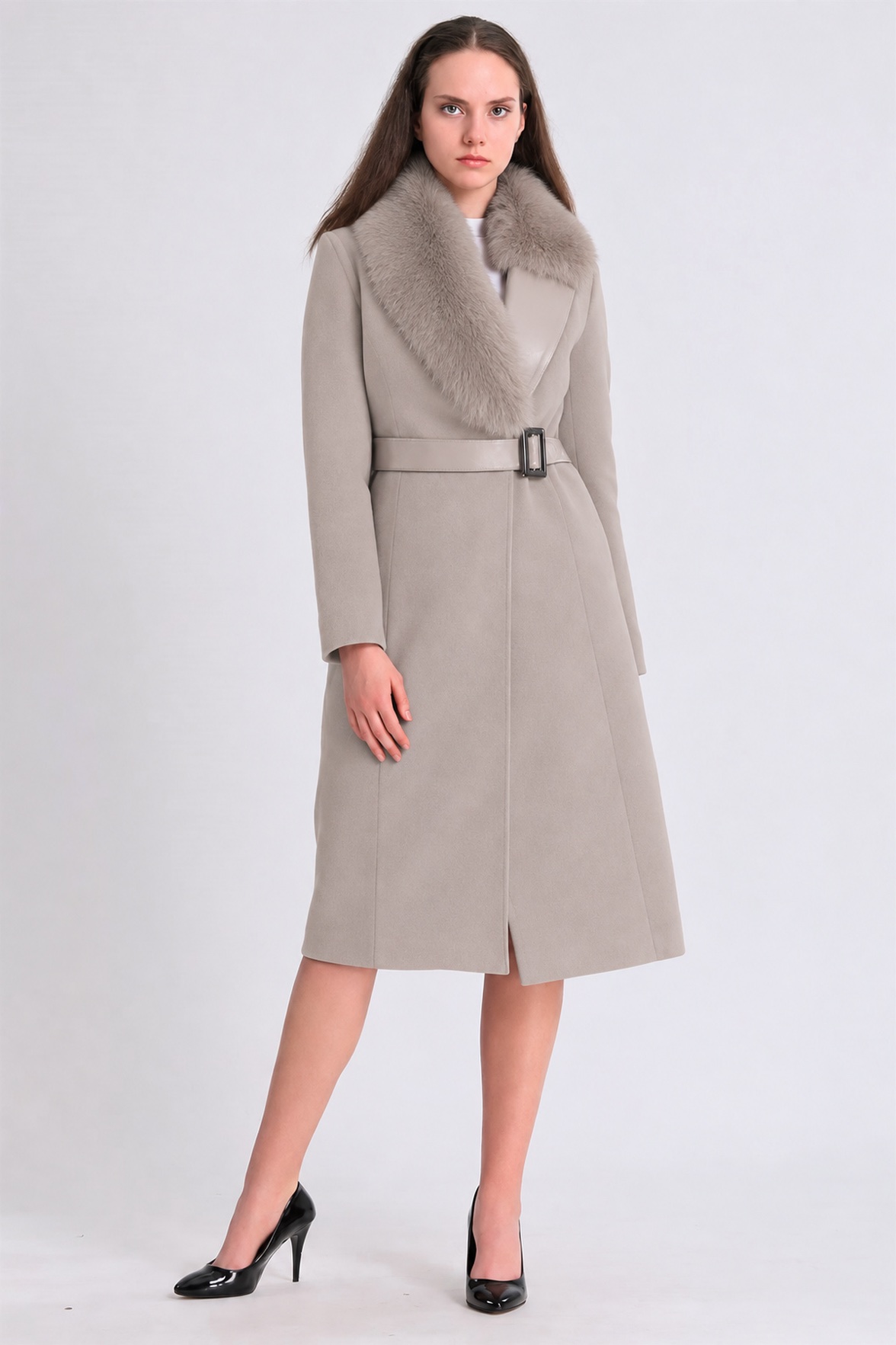 Manteau en cachemire couleur pierre avec finitions en fourrure de renard et montone, LC Leather Club