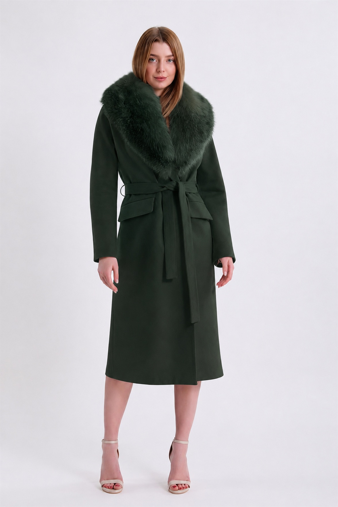 Manteau en cachemire Arjante vert avec fitures en renard, LC Leather Club