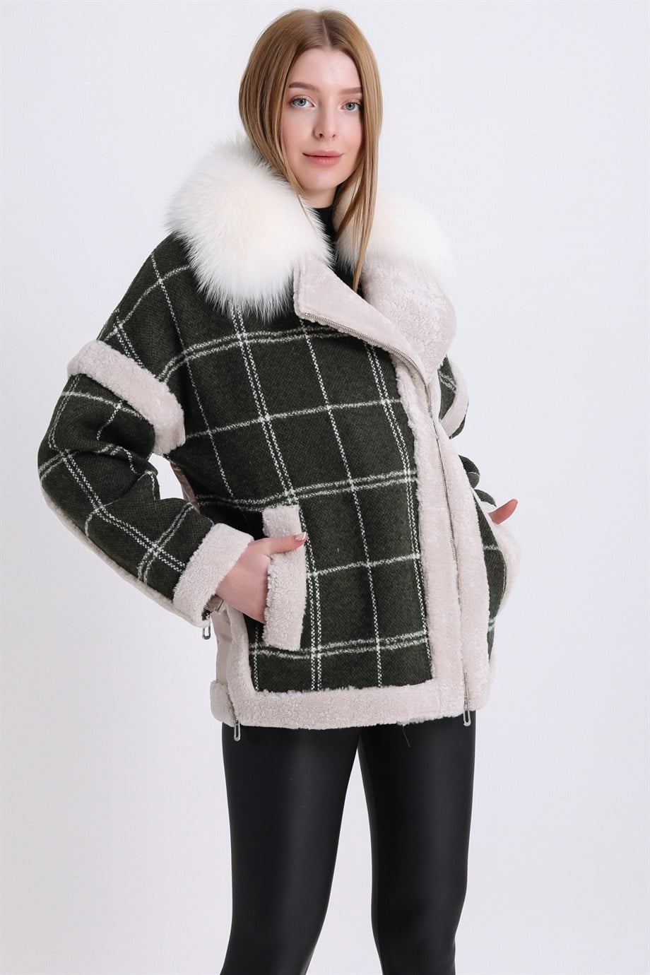 Manteau alpaga à carreaux vert avec finition fourrure renard, LC Leather Club