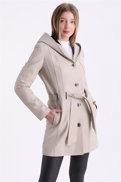 Manteau en cuir beige à capuche
