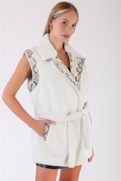 Gilet en laine blanc avec garniture de cuir