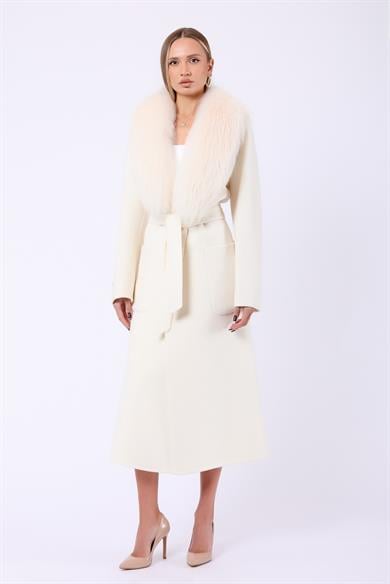 Manteau en cachemire blanc avec garniture renard