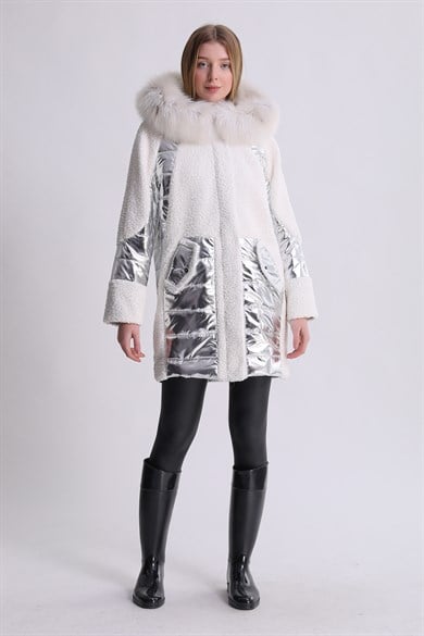 Doudoune blanche Glam avec détails en renard