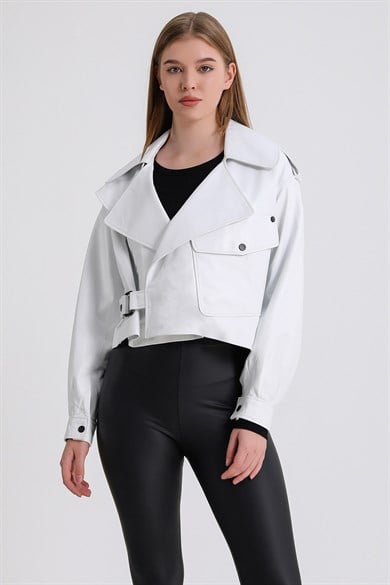 Veste en cuir blanche oversized