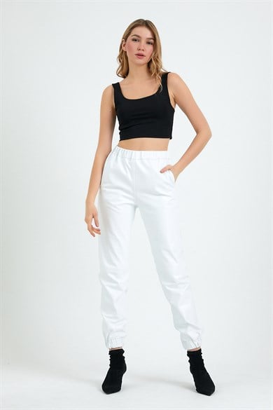 Pantalon en cuir blanc coupe sport