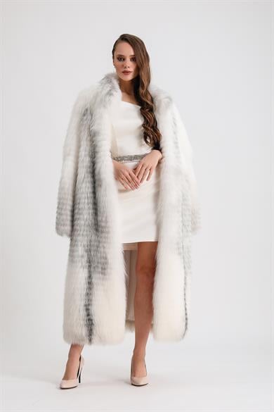 Manteau en fourrure de renard blanc