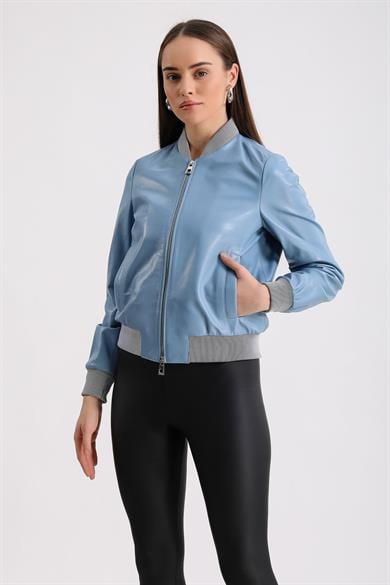 Veste bomber en cuir bleu glacé