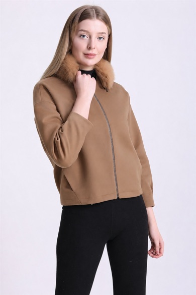 Veste en cachemire chameau avec fitures en renard