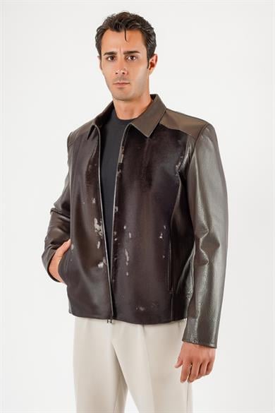 Veste en cuir marron avec garniture fourrure de renard