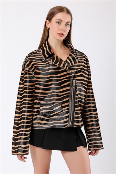Veste en cuir marron avec détail rayure noire