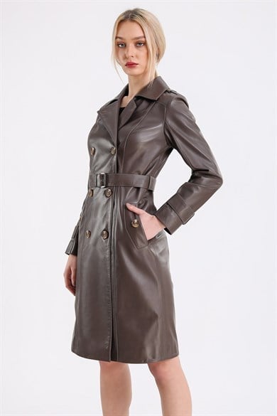 Trench-coat en cuir marron