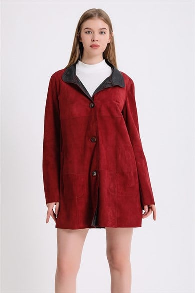 Manteau réversible rouge et noir en daim et cuir