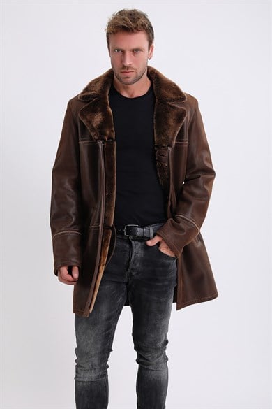 Manteau en cuir Silky brun foncé doublé en fourrure d'agneau