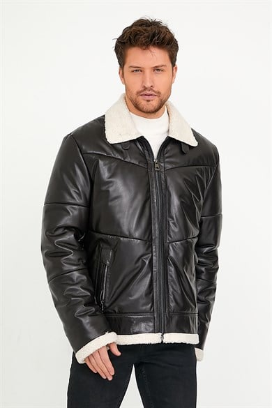 Veste en cuir marron foncé avec détail en laine