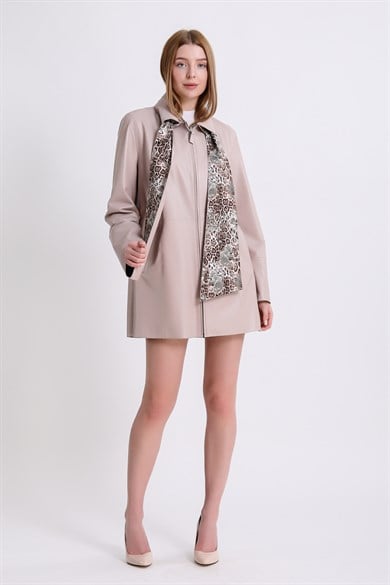 Manteau en cuir crème