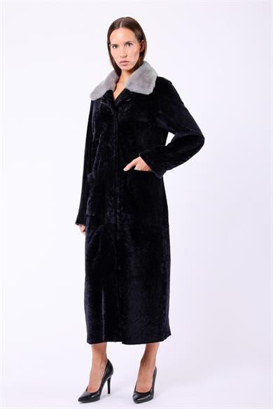 Manteau en fourrure d'astrakan bleu marine réversible avec garniture fourrure Rex