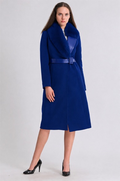 Manteau en cachemire bleu avec finitions en fourrure de renard et montone