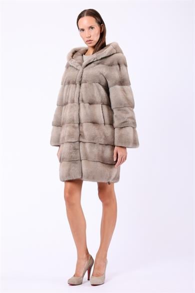 Manteau en vison naturel beige avec capuche