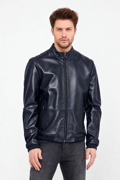Veste en cuir à tannage végétal bleu marine