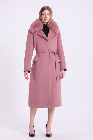 Manteau en cachemire rose avec finitions en fourrure de renard