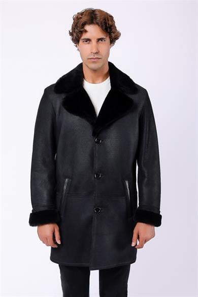 Manteau en cuir noir doublé fourrure crack